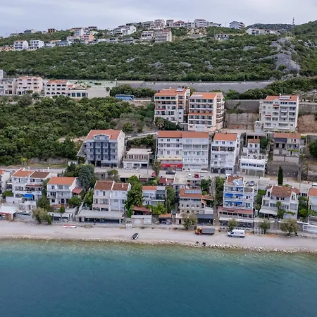 Adria Hotel 4*