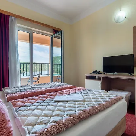 Adria 4* Neum