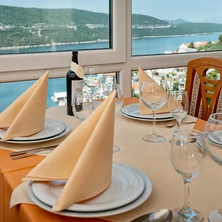 Adria Hotel