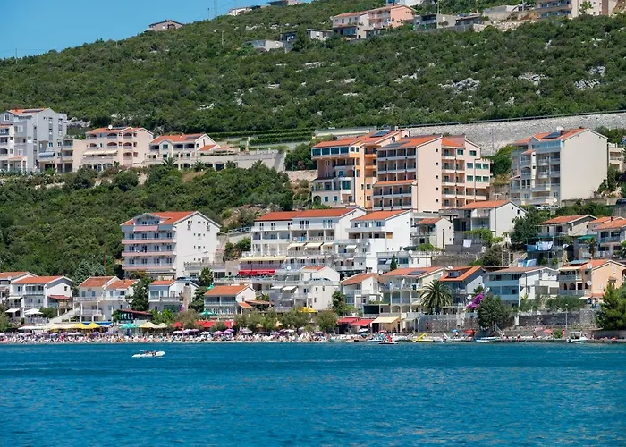 Adria 4* Neum